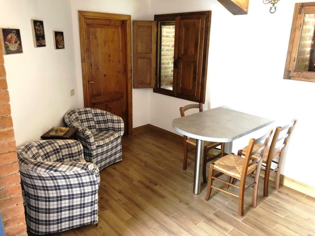 Agriturismo Fattoria Di Corsano Corsano  Eksteriør bilde